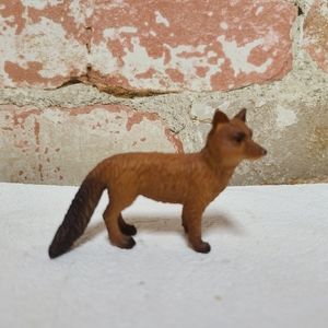 Mojo Fox Figure Figurine